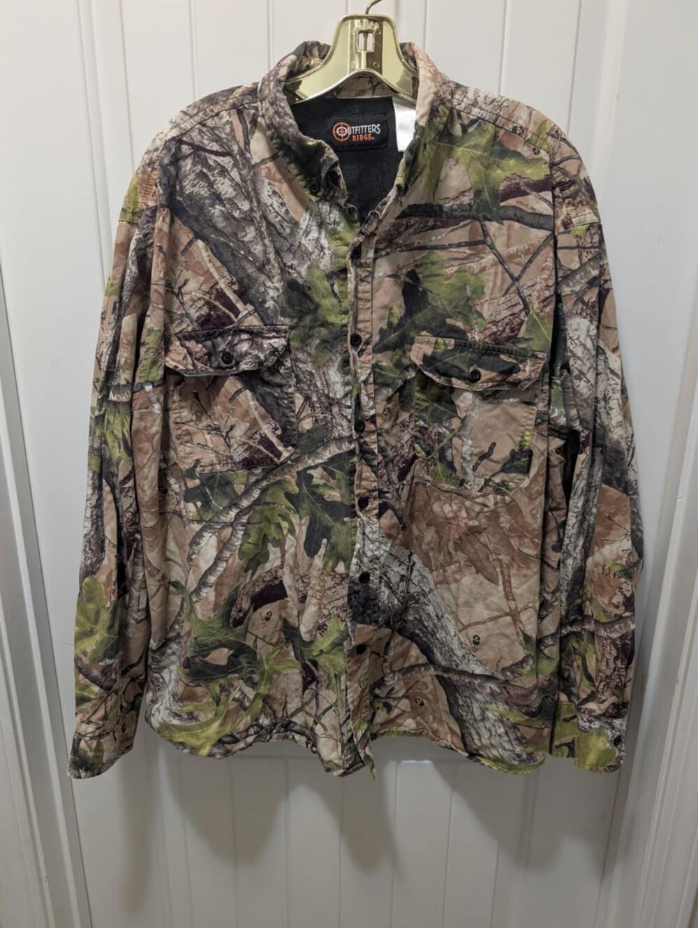 Outfitters Ridge XL Camouflage Vented Shirt Realtree Hardwoods ButtonUp Hunting